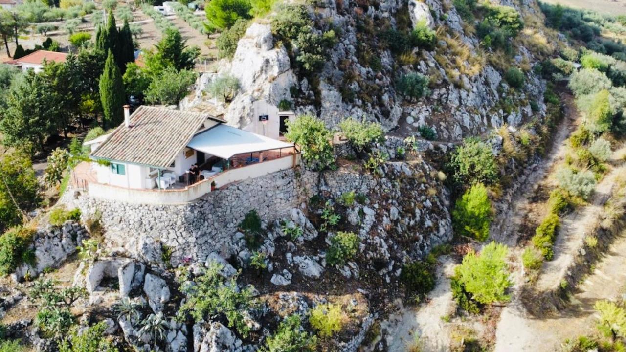 B&B Tenuta La Puntara Кальтаниссетта Экстерьер фото